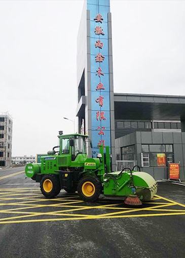 安徽雨鑫木業工程清掃車使用現場